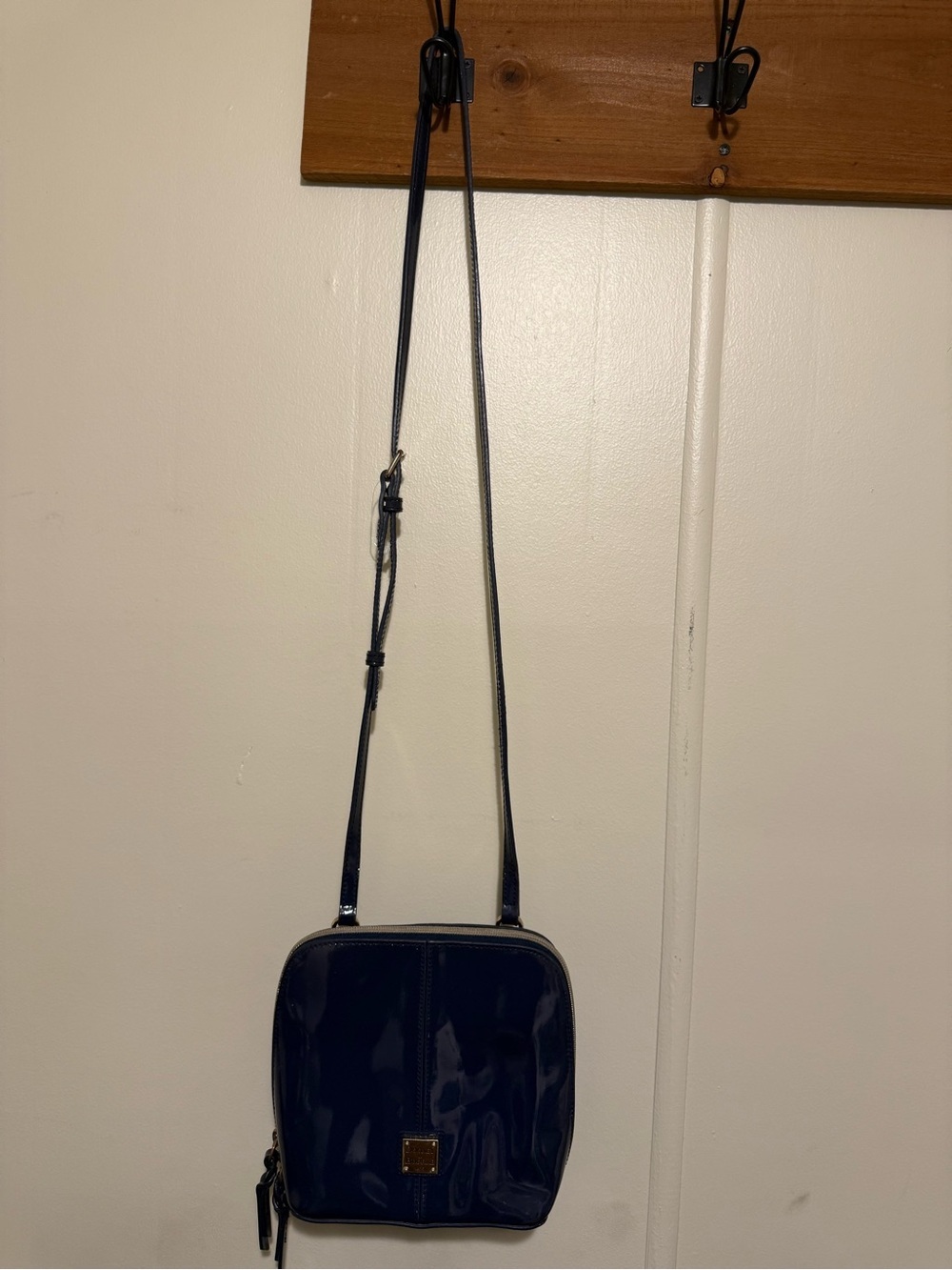 Dooney & Bourke navy Blue Patent Leather Purse